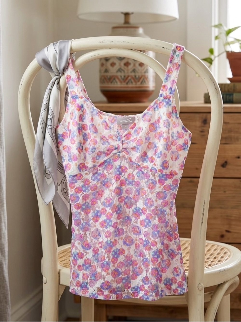Vintage Vanity Y2K Floral Lace Cami Tank Top Size M